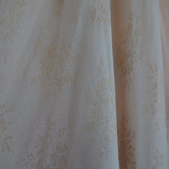 Charming Charlie Shawl - Picture 2 of 3